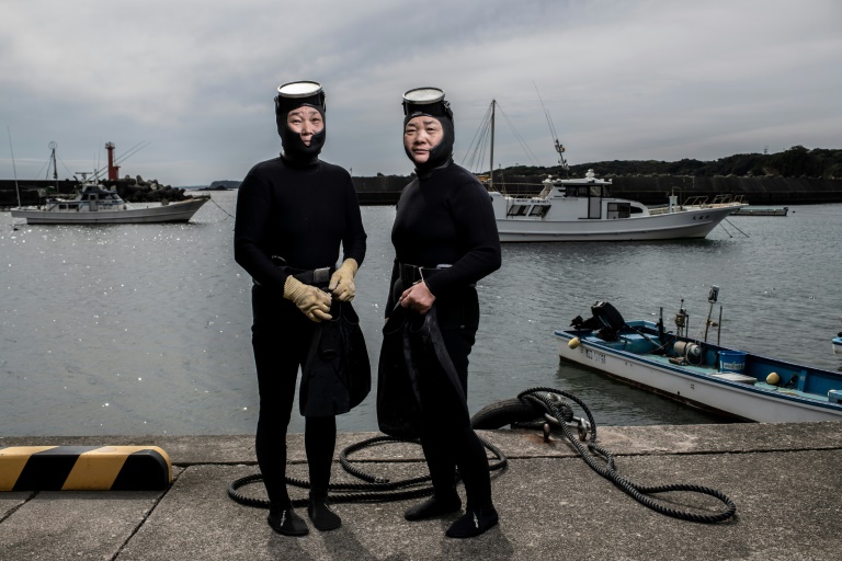 Au Japon, les dernières "femmes de la mer"