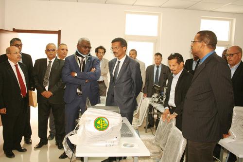 Le ministre de l’enseignement supérieur visite la faculté de médecine