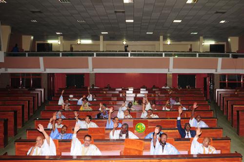 L'Assemblée nationale adopte deux projets de loi relatifs à la modification du code des investissements et au commerce illégal des espèces de faune et de flore sauvages L'Assemblée nationale adopte deux projets de loi relatifs à la modification du code des investissements et au commerce illégal des espèces de faune et de flore sauvages