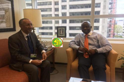 Le ministre chargé du budget tient une séance de travail à Washington avec le directeur de la Gouvernance générale Afrique, Europe, moyen Orient et Asie centrale