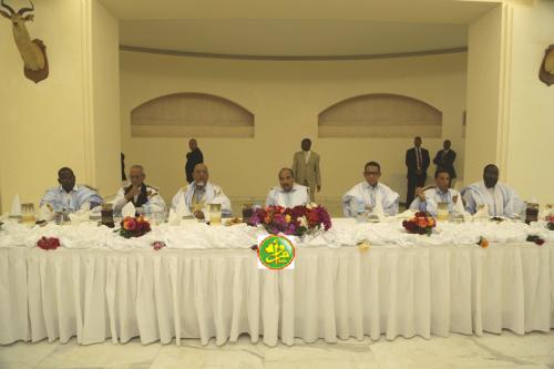 La Présidence de la République offre un banquet-Iftar aux maires de plusieurs communes
