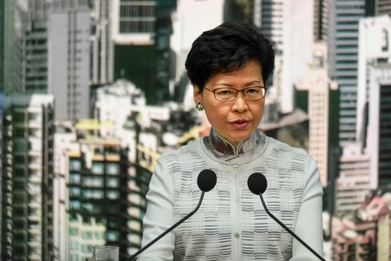 Hong Kong suspend le projet de loi sur l'extradition vers la Chine