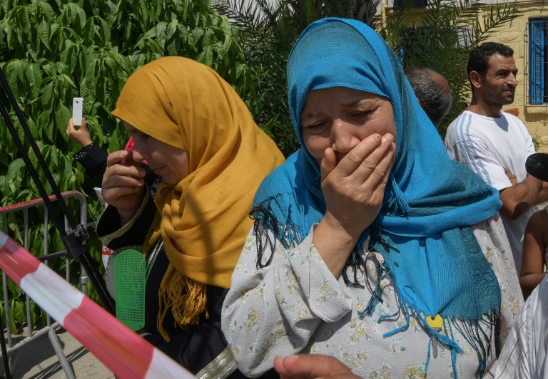 La Tunisie pleure son président, prépare une élection anticipée