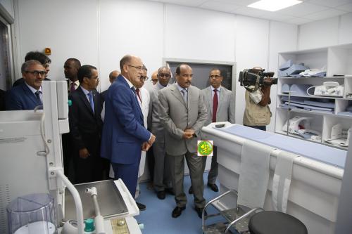 Le Président de la République inaugure une nouvelle unité d’analyse par IMR au centre national hospitalier de Nouakchott