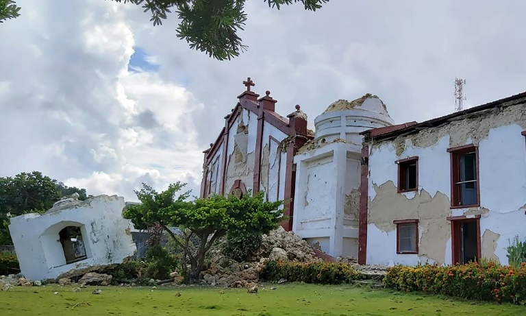 Séismes aux Philippines: huit morts, des dizaines de blessés et de gros dégâts