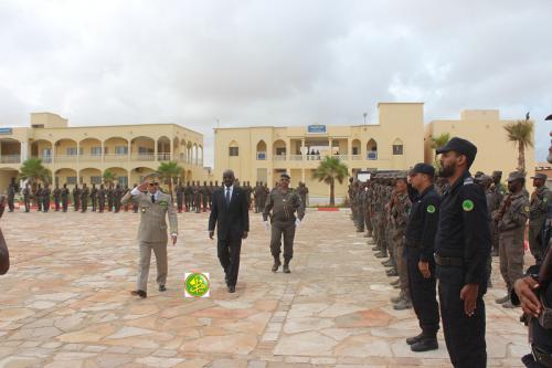 Le ministre de l’Intérieur effectue une visite d’information et de contact à l’Etat-major de la Garde nationale
