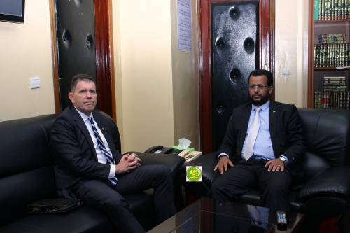 Le ministre des Affaires islamiques s’entretient avec l’ambassadeur américain Le ministre des Affaires islamiques s’entretient avec l’ambassadeur américain