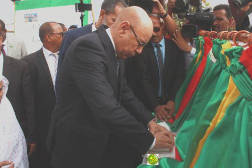 Le Président de la République pose la 1ère pierre de plusieurs installations à Nouakchott