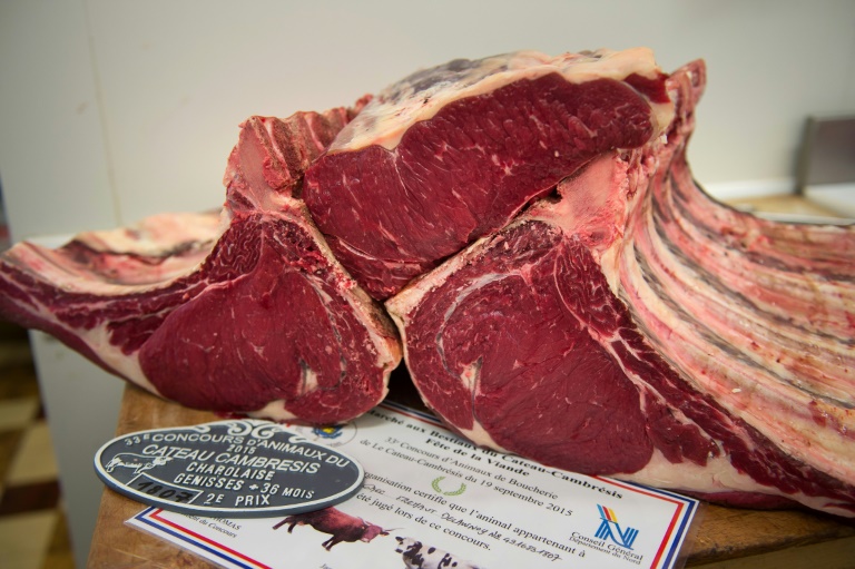 La viande rouge, bien ou mal? Un groupe de chercheurs crée la controverse