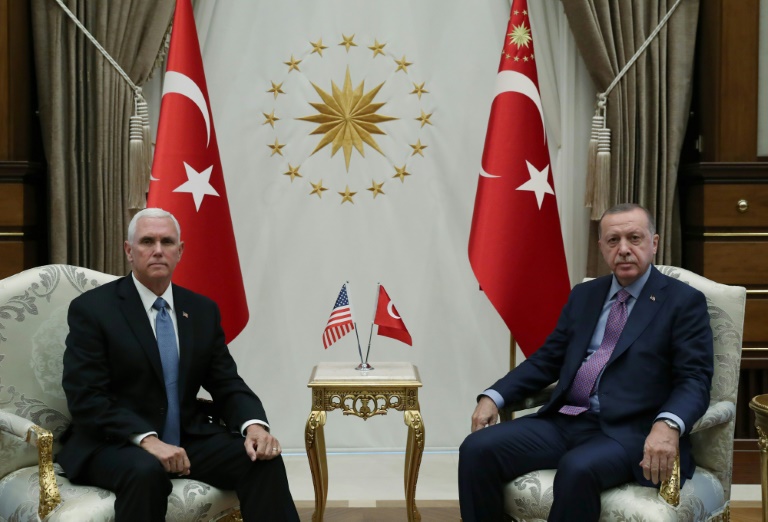 Syrie : Pence arrache une trève à Erdogan