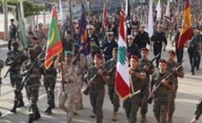 Une unité de l’armée mauritanienne présente dans un défilé militaire espagnol Une unité de l’armée mauritanienne présente dans un défilé militaire espagnol