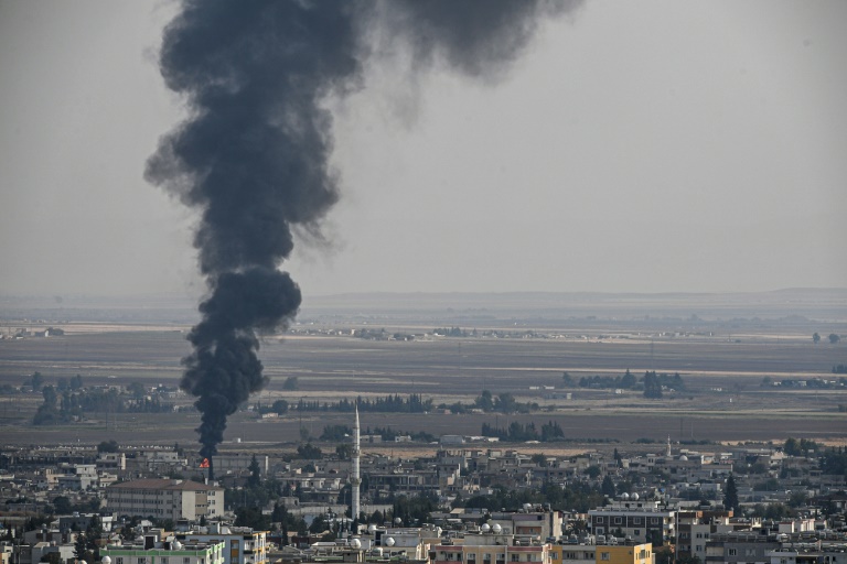 Ankara et les forces kurdes s'accusent mutuellement de violer la trêve dans le nord syrien