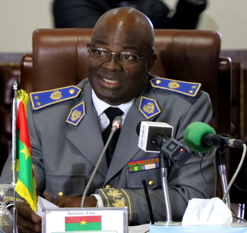 Général Moïse Miningou : Les groupes terroristes mettent à mal la sécurité dans nos Etats Général Moïse Miningou : Les groupes terroristes mettent à mal la sécurité dans nos Etats