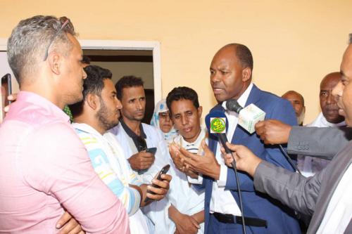 Akjoujt: Le gouvernement est déterminé a donner la priorité dans professions aux mauritaniens (ministre de l’emploi)