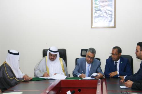 Signature d’une convention de financement de la route Néma-Nbeiguit Lahwach