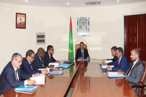 Le Premier ministre préside le comité interministériel chargé du suivi des engagements de la Mauritanie relatifs à l’initiative de transparence dans les industries stratégiques