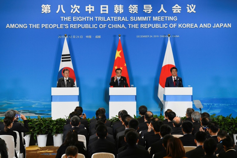 Sommet tripartite: Pékin, Tokyo et Séoul demandent à Pyongyang de s'abstenir de "provocations"