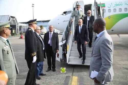 Le Président de la République arrive en France Le Président de la République arrive en France