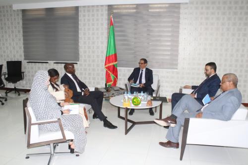 Le ministre de l’Economie reçoit le Représentant Résident du PNUD Le ministre de l’Economie reçoit le Représentant Résident du PNUD