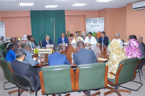 Le président de la Commission Nationale des Droits de l’Homme se réunit avec le président du Patronat Mauritanien