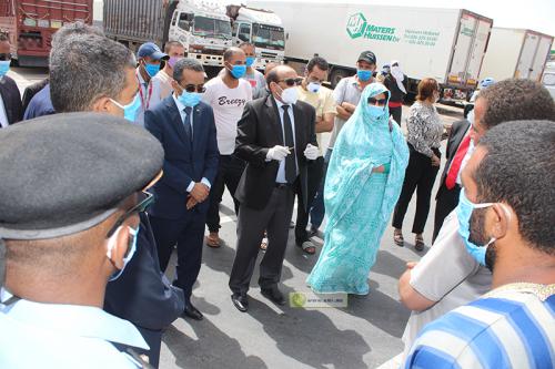 Le secrétaire général du ministère du commerce s’enquiert de l’état des camions transportant de légumes à Ribat Al Bahr