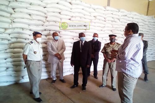 Le wali de l’Adrar s’informe du niveau des stocks de la Délégation régionale de la Sécurité alimentaire
