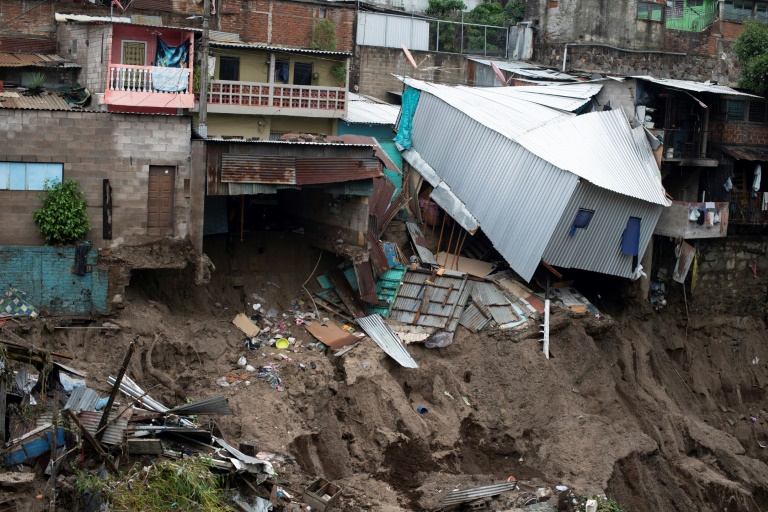 La tempête tropicale Amanda frappe le Salvador et le Guatemala: 14 morts