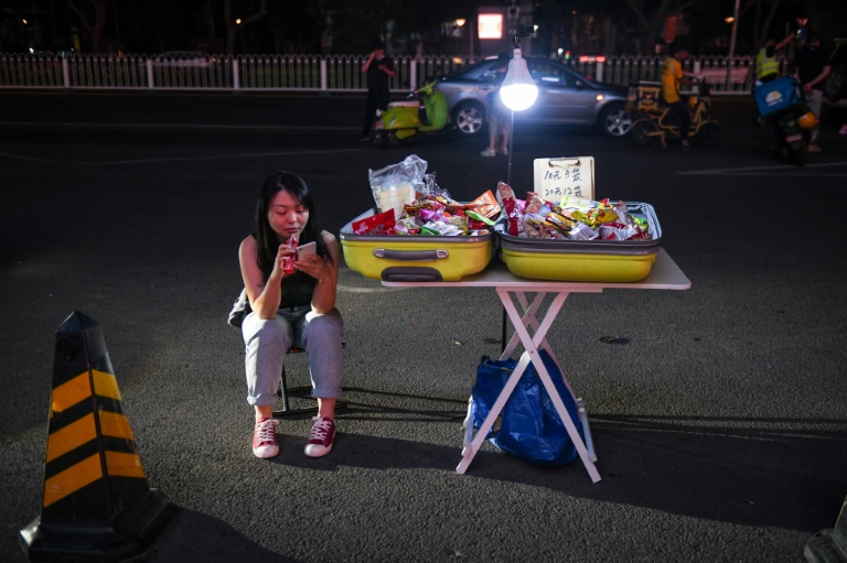 Dans la Chine post-Covid, les étals tentent de reprendre la rue