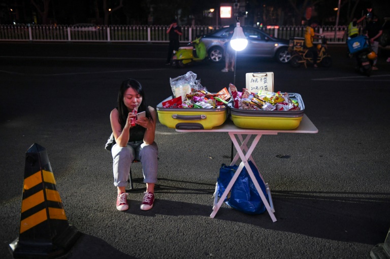 Dans la Chine post-Covid, les étals tentent de reprendre la rue Dans la Chine post-Covid, les étals tentent de reprendre la rue