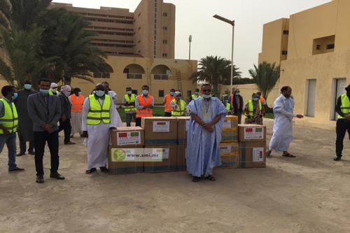 Nouadhibou: Distribution de masques de protection aux habitants