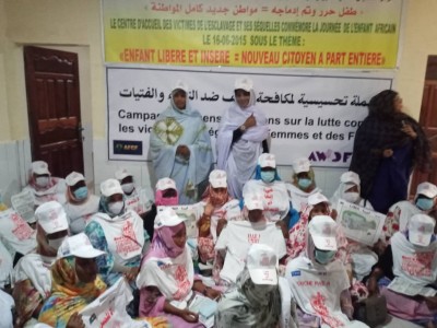 Sensibilisation et évaluation sur la lutte contre les violences à l’égard des femmes et des filles Sensibilisation et évaluation sur la lutte contre les violences à l’égard des femmes et des filles