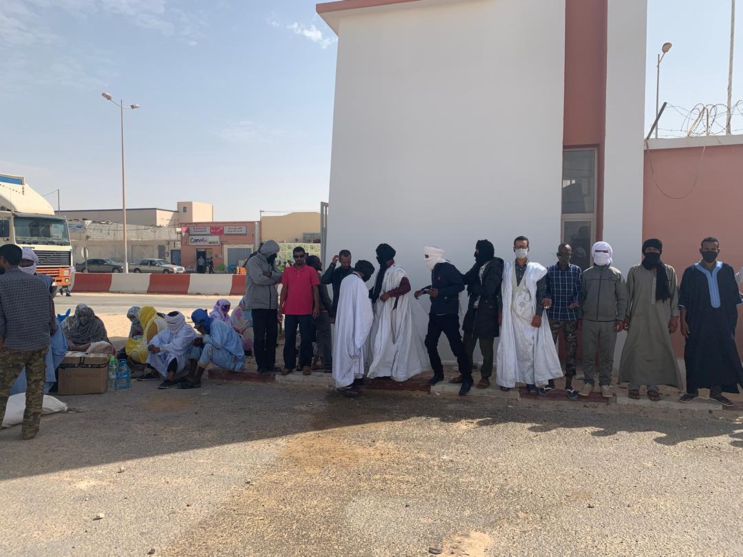 Appel à l’aide de Mauritaniens, bloqués au passage de Guergarat