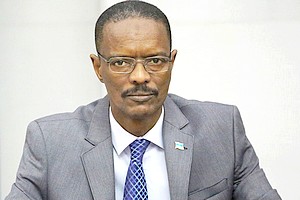 Mauritanie : mis en cause dans le dossier de concession du Port, Dia Malal retourne au gouvernement