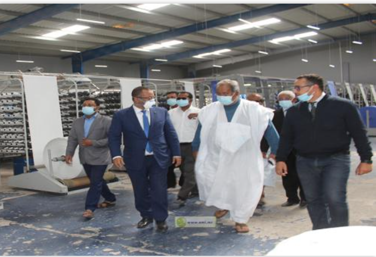 Des usines et des entreprises mettent en œuvre des mesures de prévention du Covid-19 Des usines et des entreprises mettent en œuvre des mesures de prévention du Covid-19