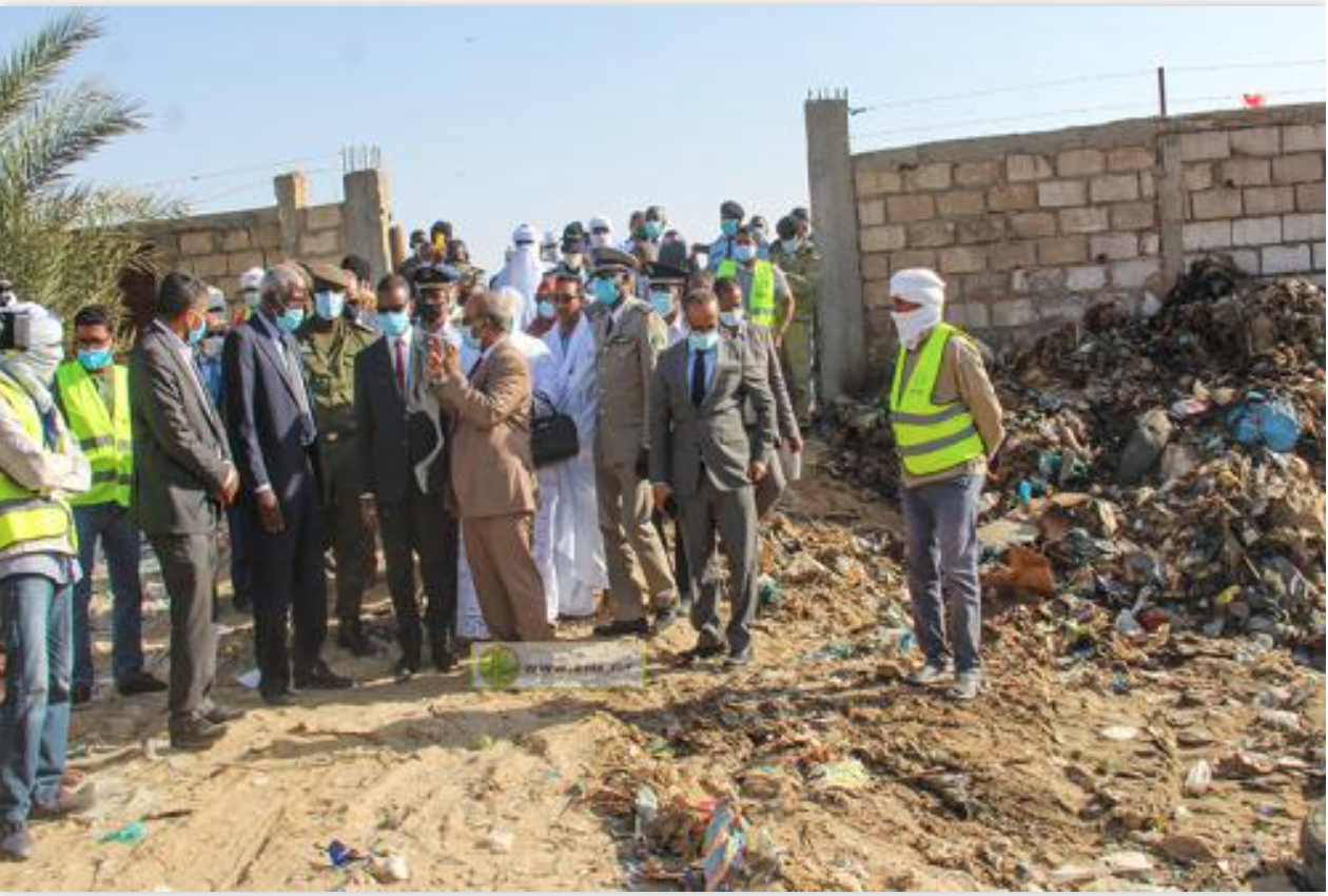 Le Premier ministre visite des sites de collecte de déchets à Nouakchott Le Premier ministre visite des sites de collecte de déchets à Nouakchott