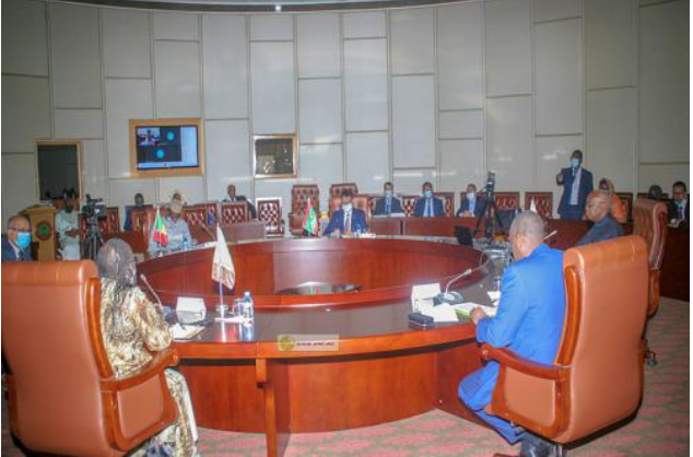 Le conseil des ministres de l’OMVS tient sa 63e session extraordinaire Le conseil des ministres de l’OMVS tient sa 63e session extraordinaire