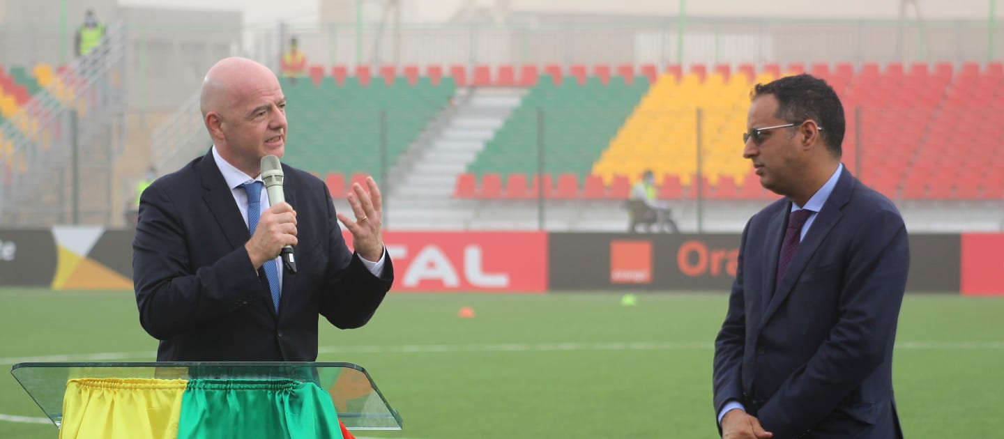 Le Président de la FIFA entame sa tournée africaine par l’inauguration d’un stade en Mauritanie