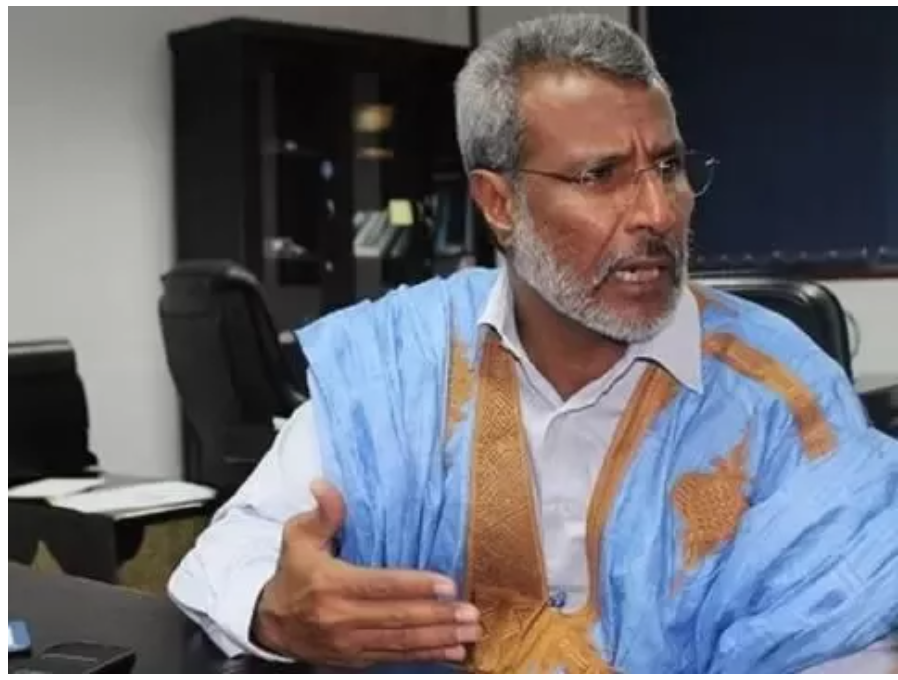 Hatem à O. Abdel Aziz: tu dois rendre les fonds que tu as volés au peuple