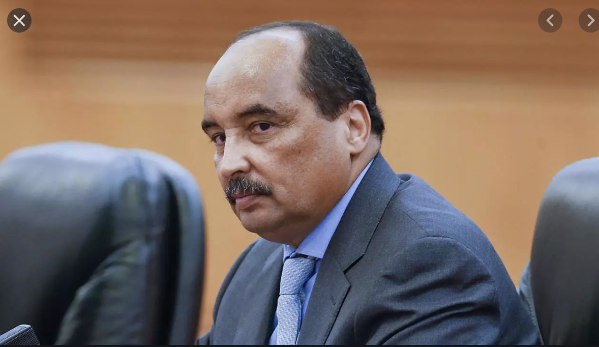 Arrivée d' Aziz au Commissariat de la police judiciaire