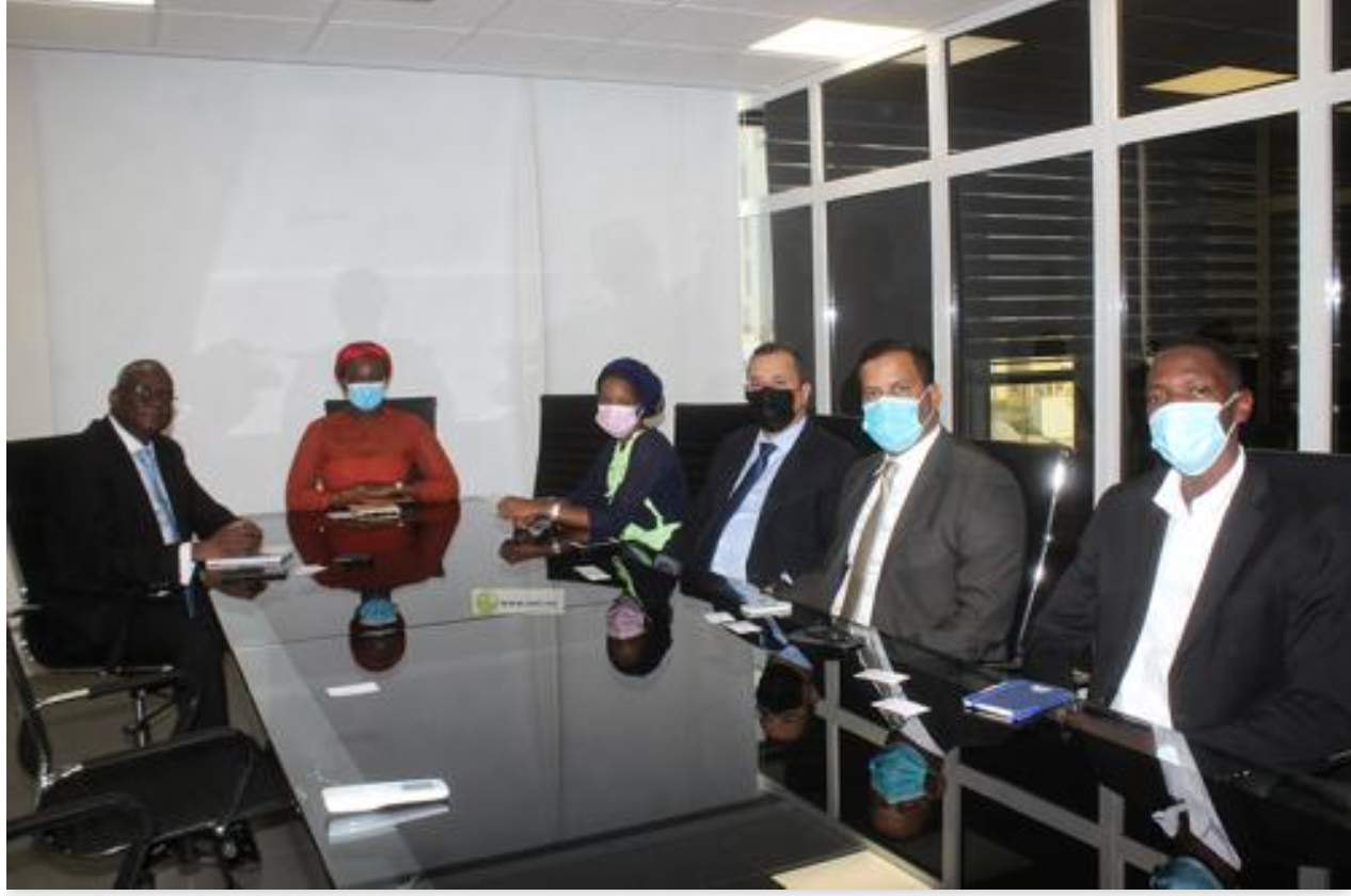 La Directrice de l’Agence de Promotion des Investissements se réunit avec le président de l’United States - Mauritania Business Forum