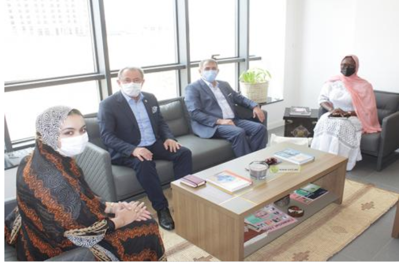 La directrice générale de l’APIM reçoit en audience des parlementaires turcs La directrice générale de l’APIM reçoit en audience des parlementaires turcs