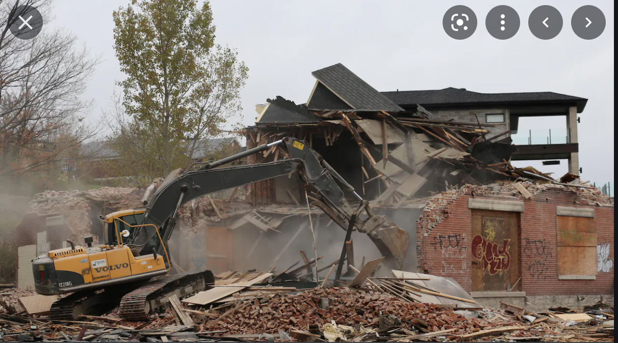 Nous ne démolirons qu’en cas de nécessité, rassure le ministre de l’Habitat Nous ne démolirons qu’en cas de nécessité, rassure le ministre de l’Habitat