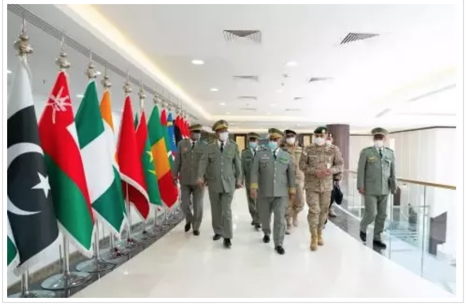 Le CEMGA rend visite à la direction de l'Alliance militaire islamique