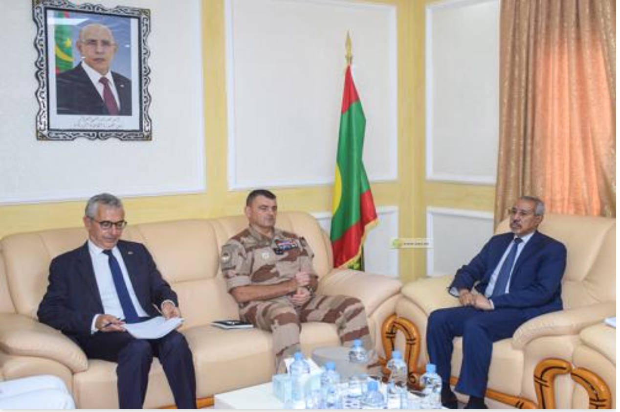 Le ministre de la Défense nationale reçoit le commandant de la Force Barkhane
