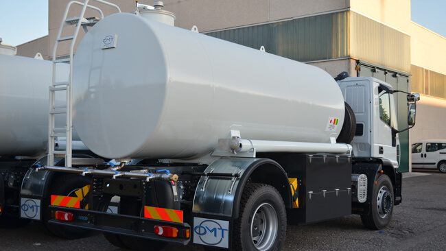 Akjoujt: La SNDE mobilise des camions citernes pour régler le problème d’approvisionnement en eau potable
