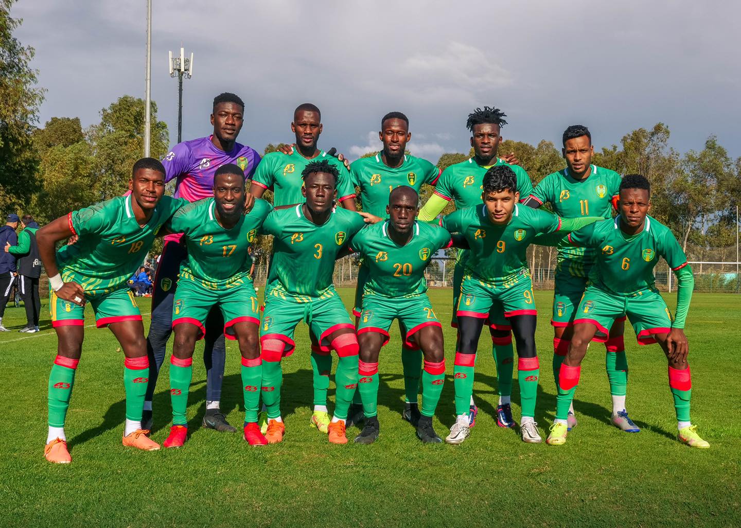 Les Mourabitounes clôturent leur stage d’entraînement au Maroc par un match nul contre l’équipe des FAR