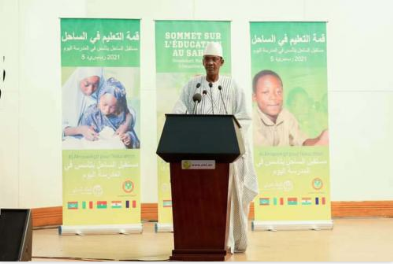 Le Premier ministre malien loue les efforts entrepris par le gouvernement mauritanien pour scolariser les enfants des réfugiés maliens dans le camp de Mbera