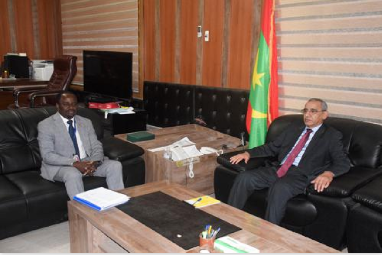Le ministre de l'Intérieur s'entretient avec le chef de la mission de l'OIM en Mauritanie