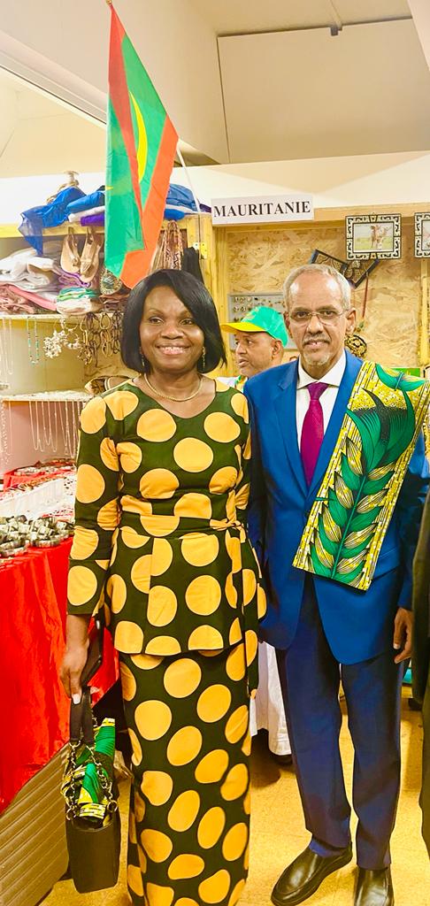 avec l'ambassadrice du Gabon