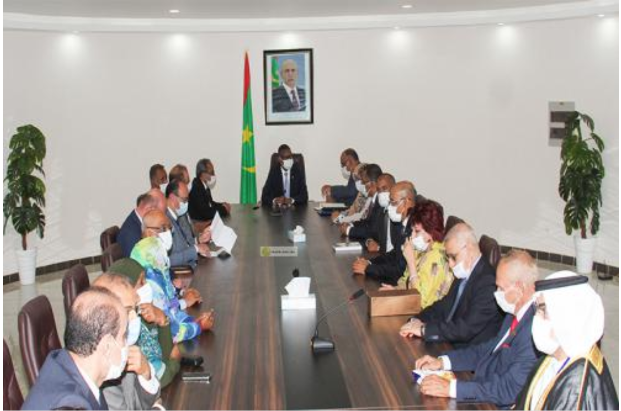 Le Premier ministre reçoit une délégation du Secrétariat général du Conseil de l'Unité économique arabe Le Premier ministre reçoit une délégation du Secrétariat général du Conseil de l'Unité économique arabe